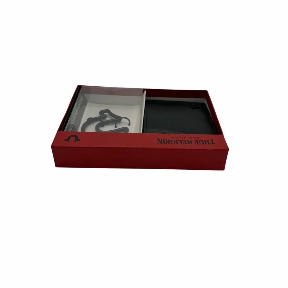 True Religion Genuine Leather Bifold Wallet & Horseshoe Carabiner Gift Set NIB